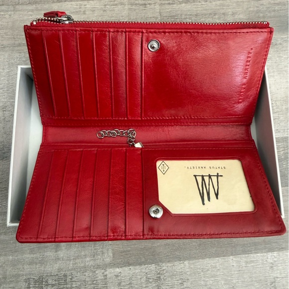 Status Anxious In The Beginning Wallet - Picture 5 of 6